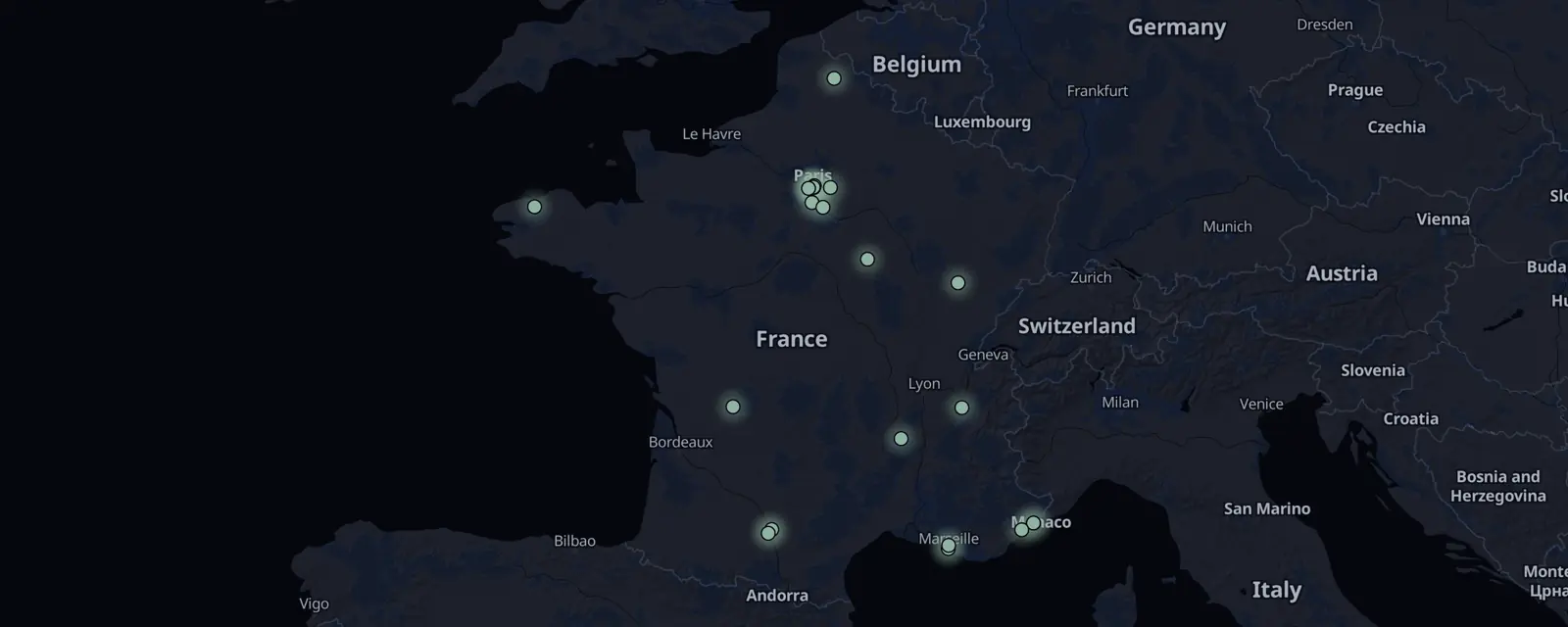 Map of the 23 case files in France, pinned by legal status
